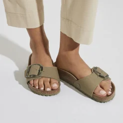 Madrid Vegan Big Buckle*Birkenstock Hot